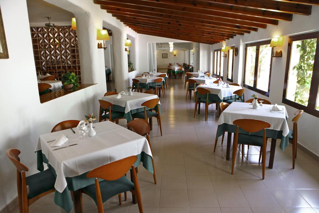 Hotel Ca Mari Playa Migjorn Exterior foto